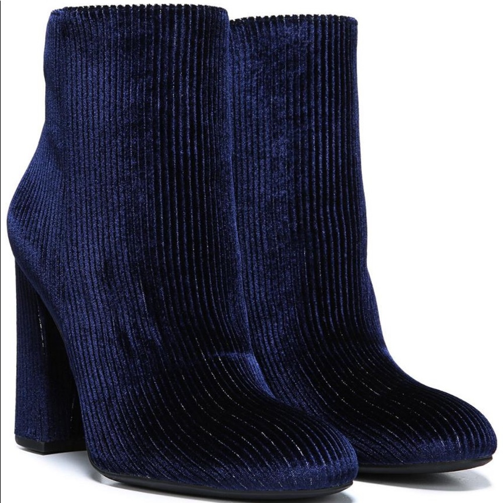 Circus by Sam Edelman Connelly Velvet Zip Bootie